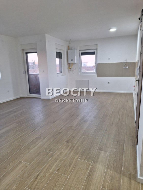 Trosoban stan, 63 m2, Salajka, Đorđa Zličića ID: 117551 1