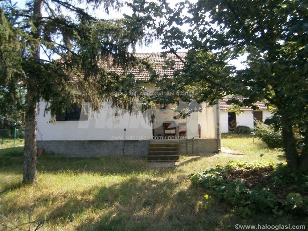 Na prodaju kuca i plac u Smederevskoj Palanci 3