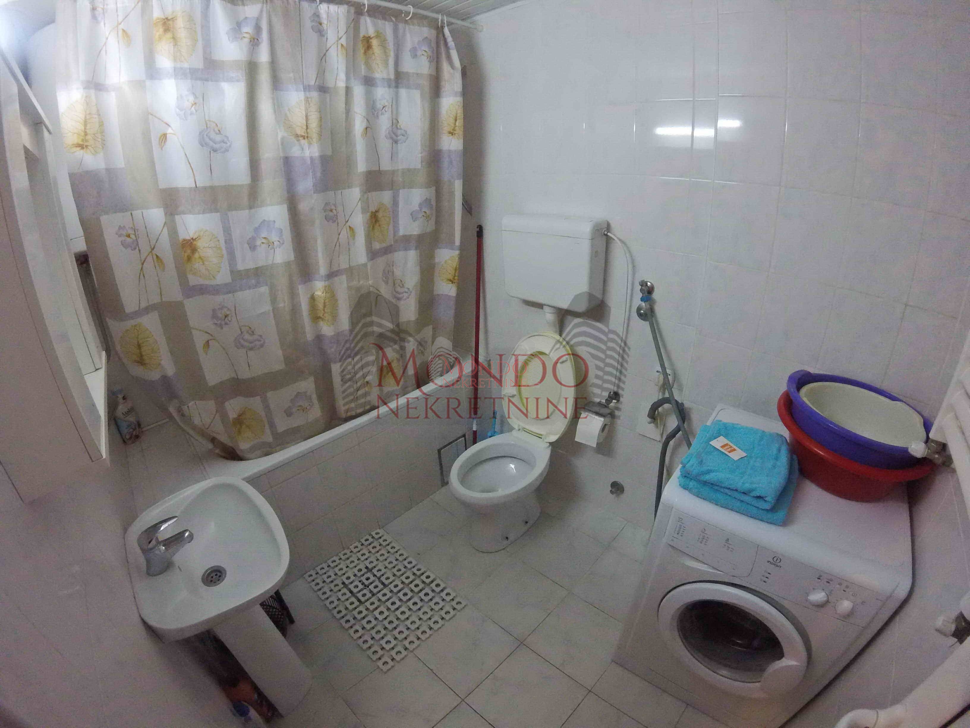 Trosoban stan u centru grada kod Dusanovog bazara, novogradnja! 10