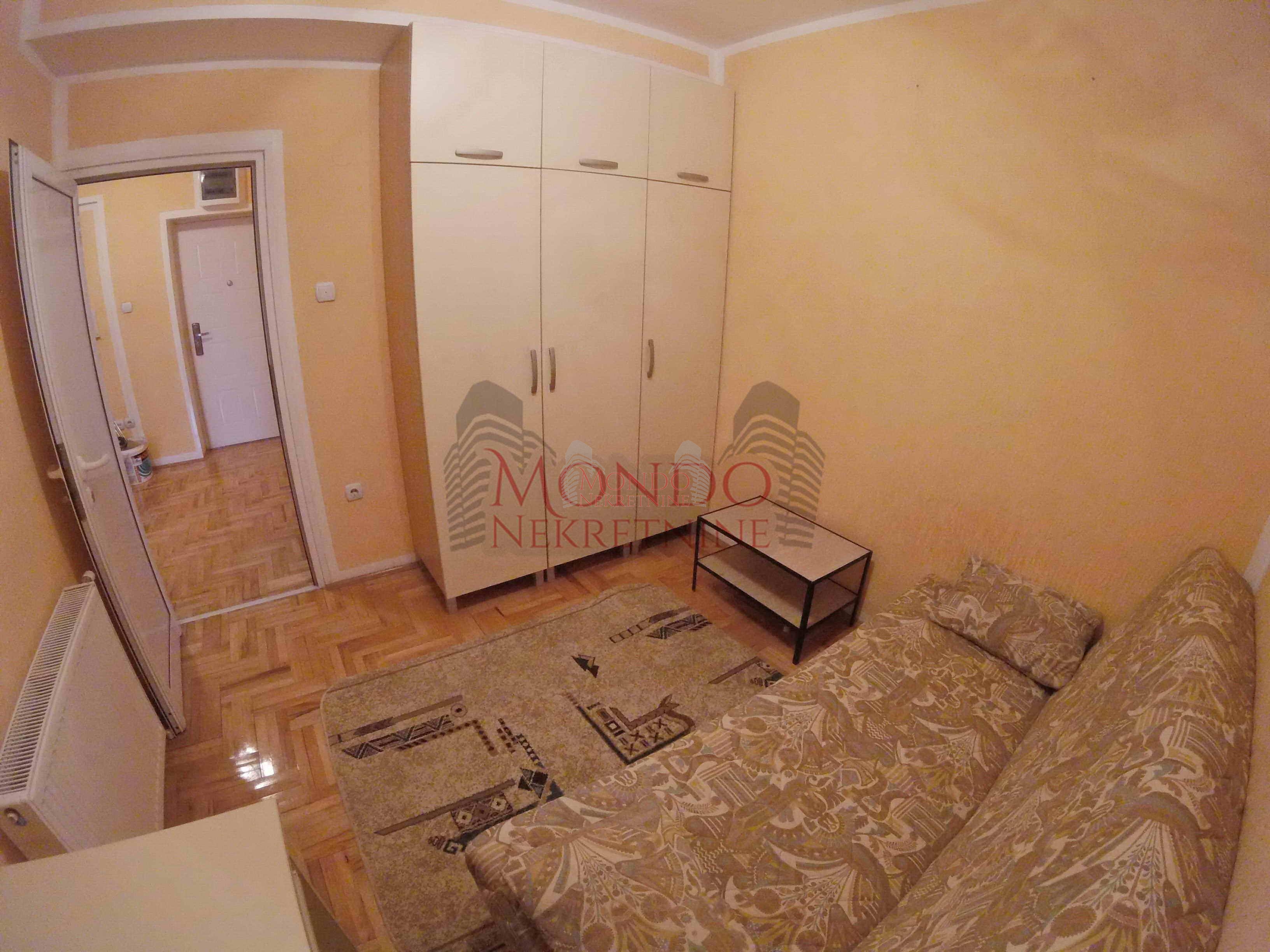 Trosoban stan u centru grada kod Dusanovog bazara, novogradnja! 8