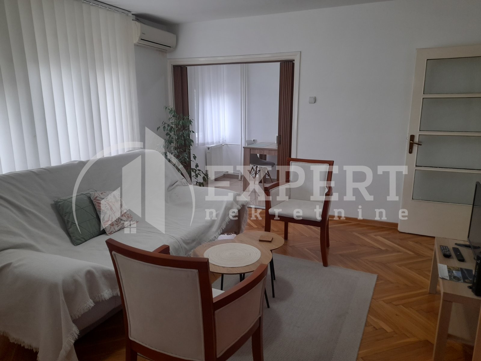 Dvosoban stan, 54 m2, Centar, Nade Tomić ID: i-013741 2