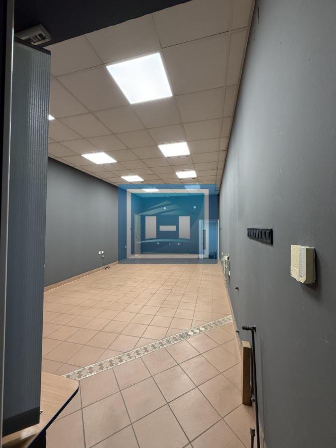 Višenamenski lokal na atraktivnoj lokaciji u Jagodini – 61.000 € 3
