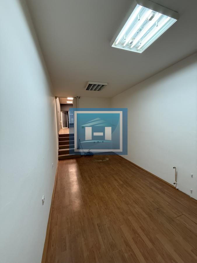 Višenamenski lokal na atraktivnoj lokaciji u Jagodini – 61.000 € 7