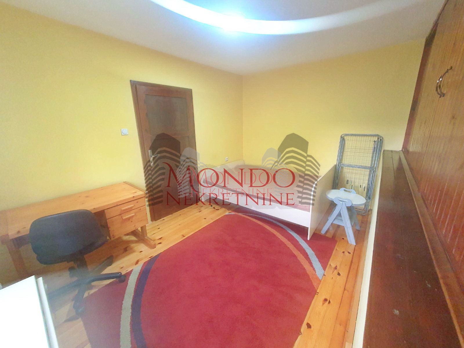 Dvosoban stan na Margeru 5