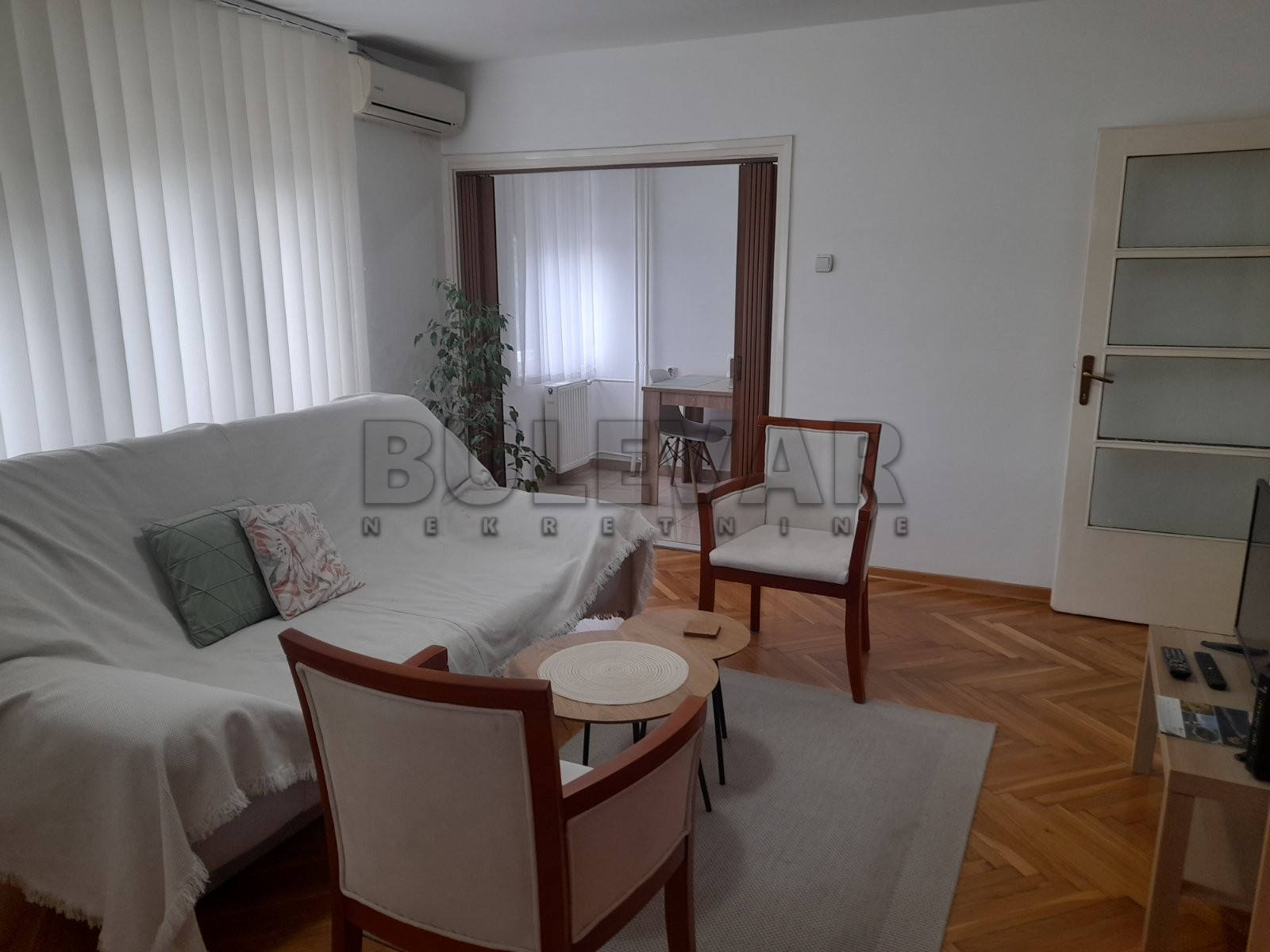 Dvosoban stan, 54 m2, Centar, Nade Tomić ID: i-013741 2