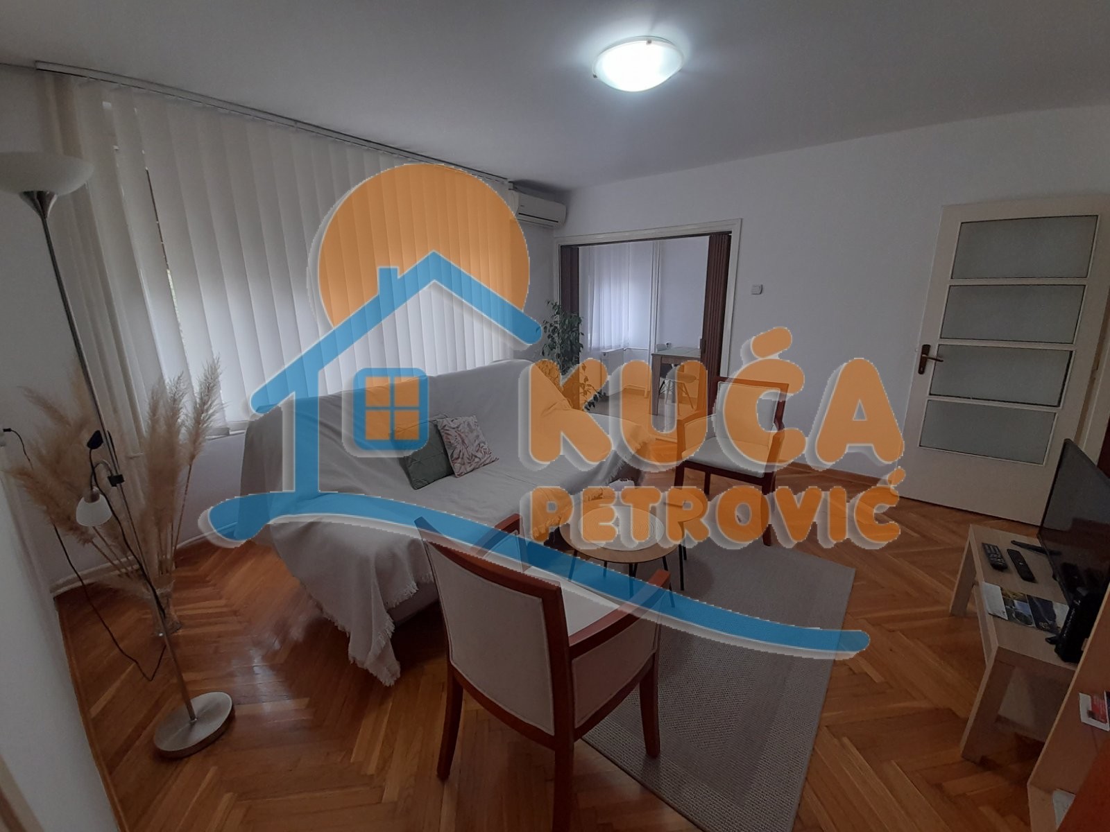 Dvosoban stan, 54 m2, Centar, Nade Tomić ID: i-013741 1