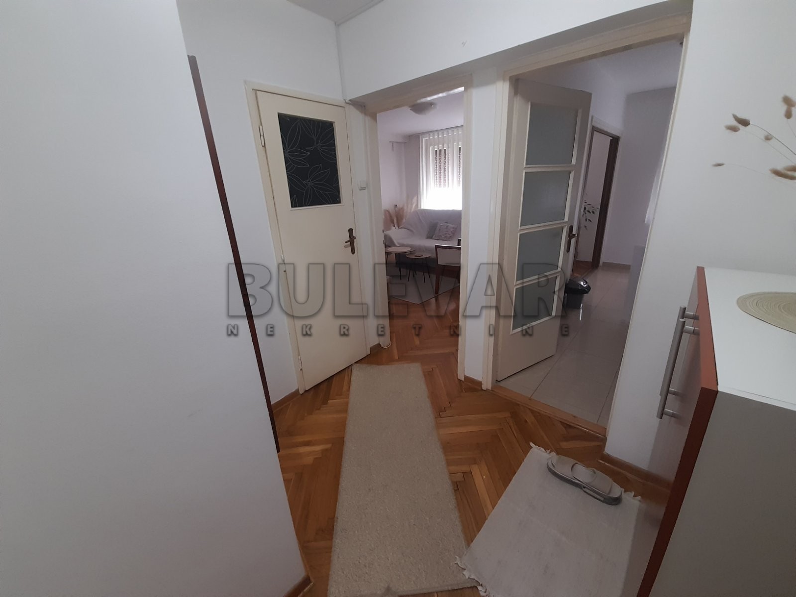 Dvosoban stan, 54 m2, Centar, Nade Tomić ID: i-013741 10