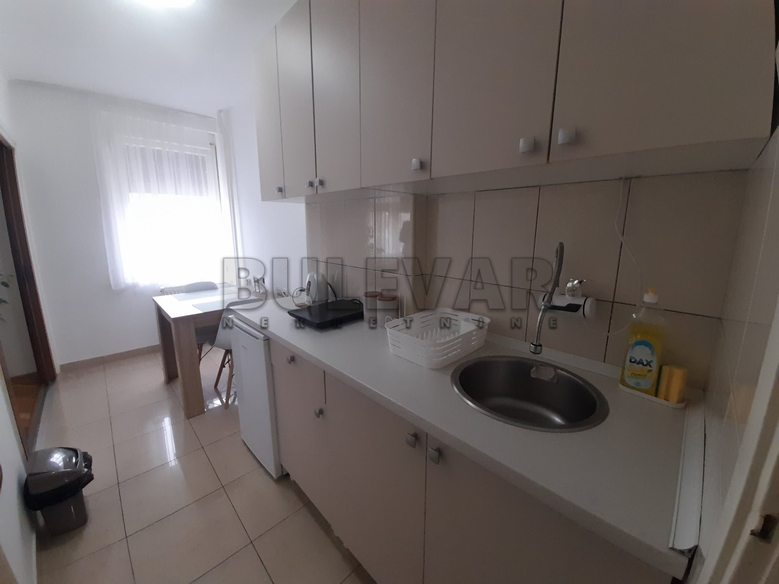 Dvosoban stan, 54 m2, Centar, Nade Tomić ID: i-013741 9