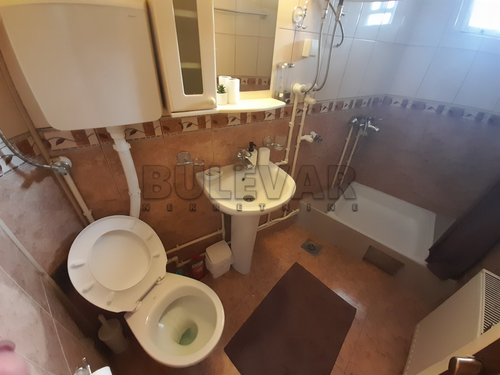 Dvosoban stan, 54 m2, Centar, Nade Tomić ID: i-013741 16