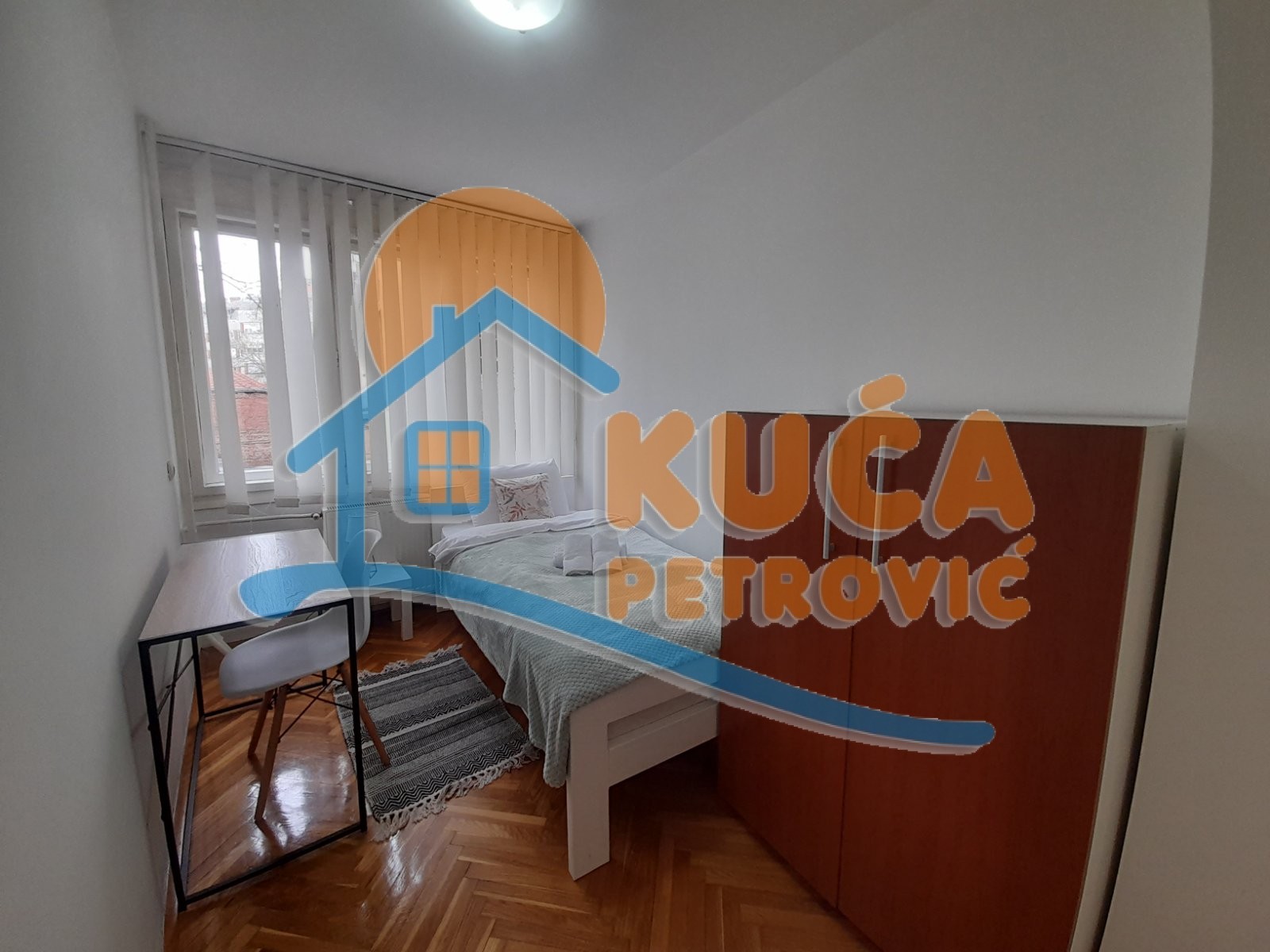 Dvosoban stan, 54 m2, Centar, Nade Tomić ID: i-013741 11