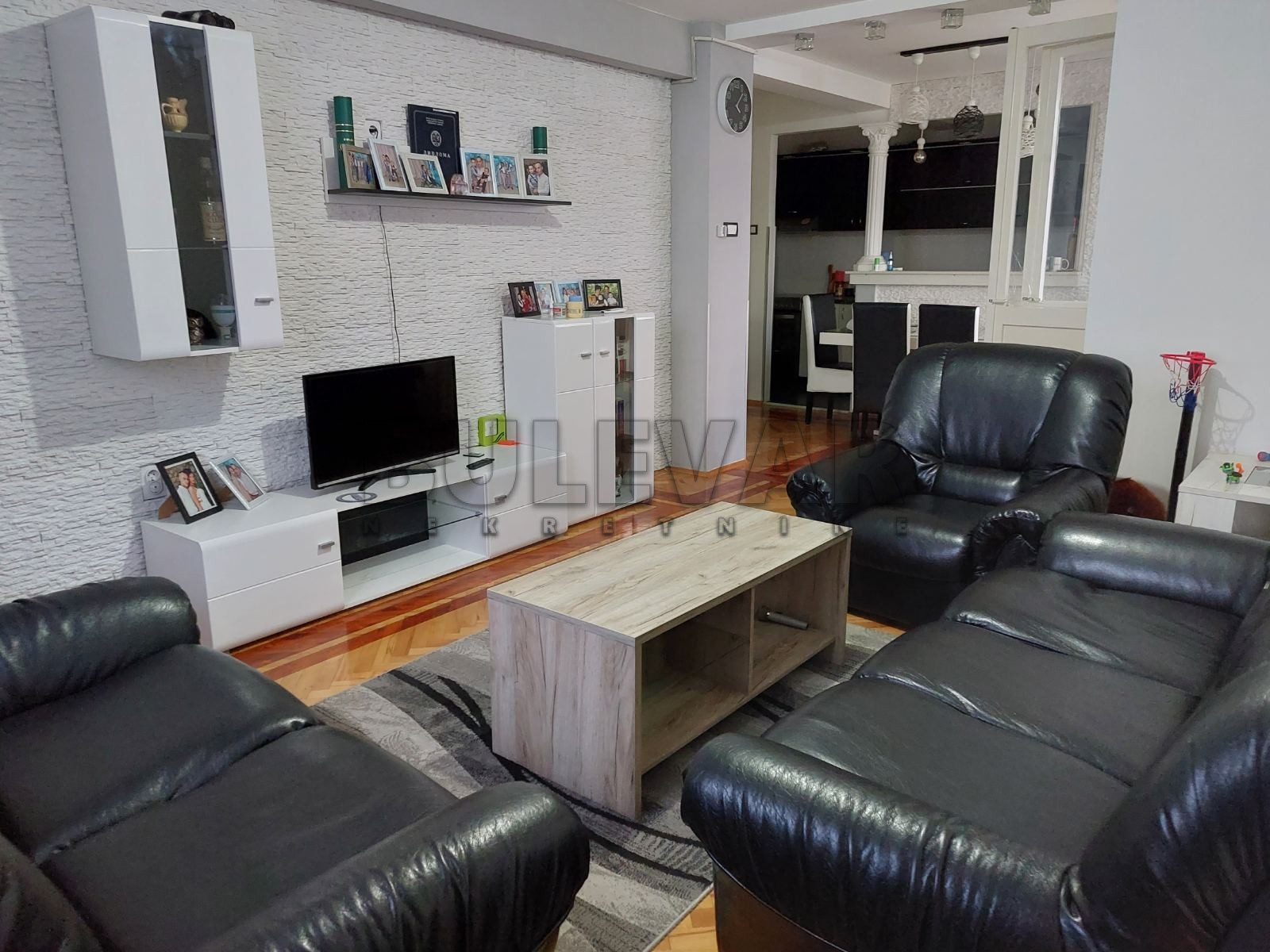 Trosoban stan, 68 m2, Palilula, Čarnojevića ID: i-06861 2