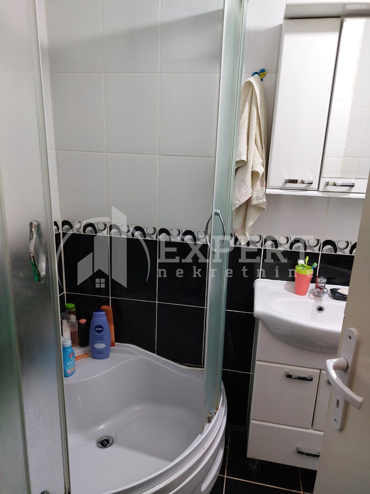 Trosoban stan, 68 m2, Palilula, Čarnojevića ID: i-06861 19