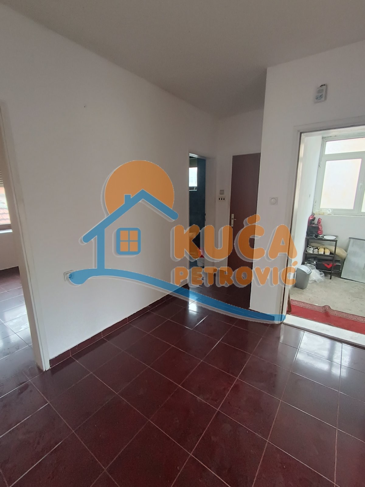 Trosoban stan, 74 m2, Palilula, Velikojastrebačka ID: i-013752 10