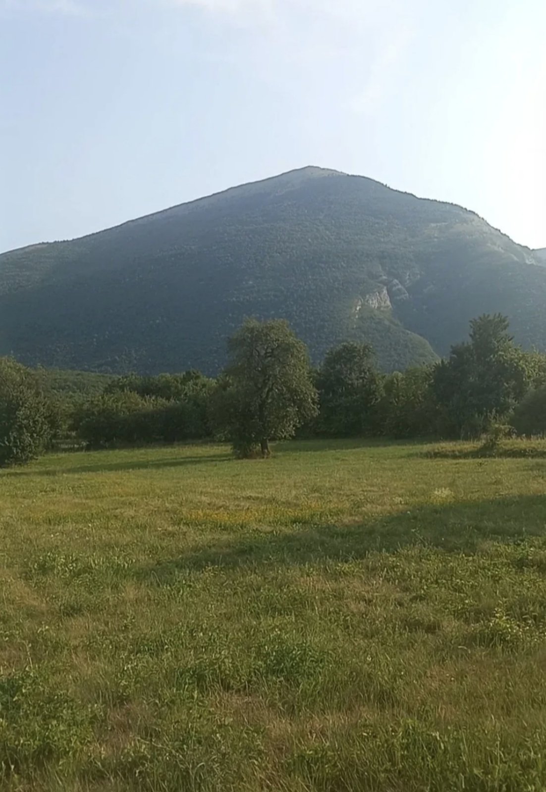 Na prodaju parcele u samom podnozju Rtnja 1