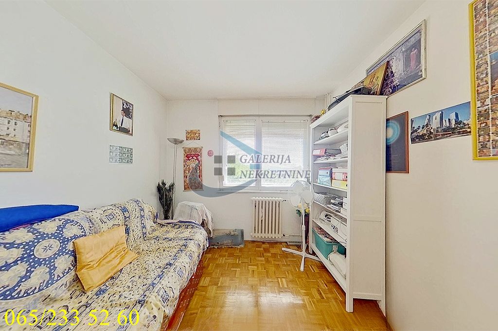 Čukarica  Žarkovo   Trgovačka 103m2 4