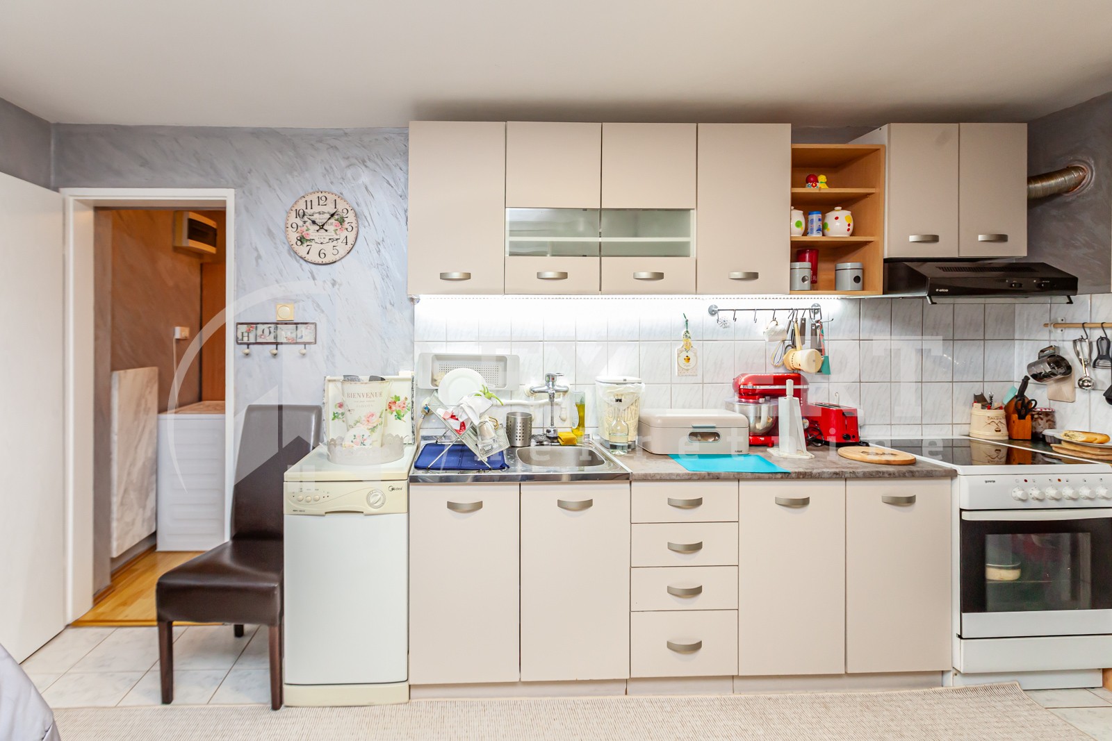 Dvosoban stan, 93 m2, Palilula, Aleksandra Petrovića ID: p-013773 8