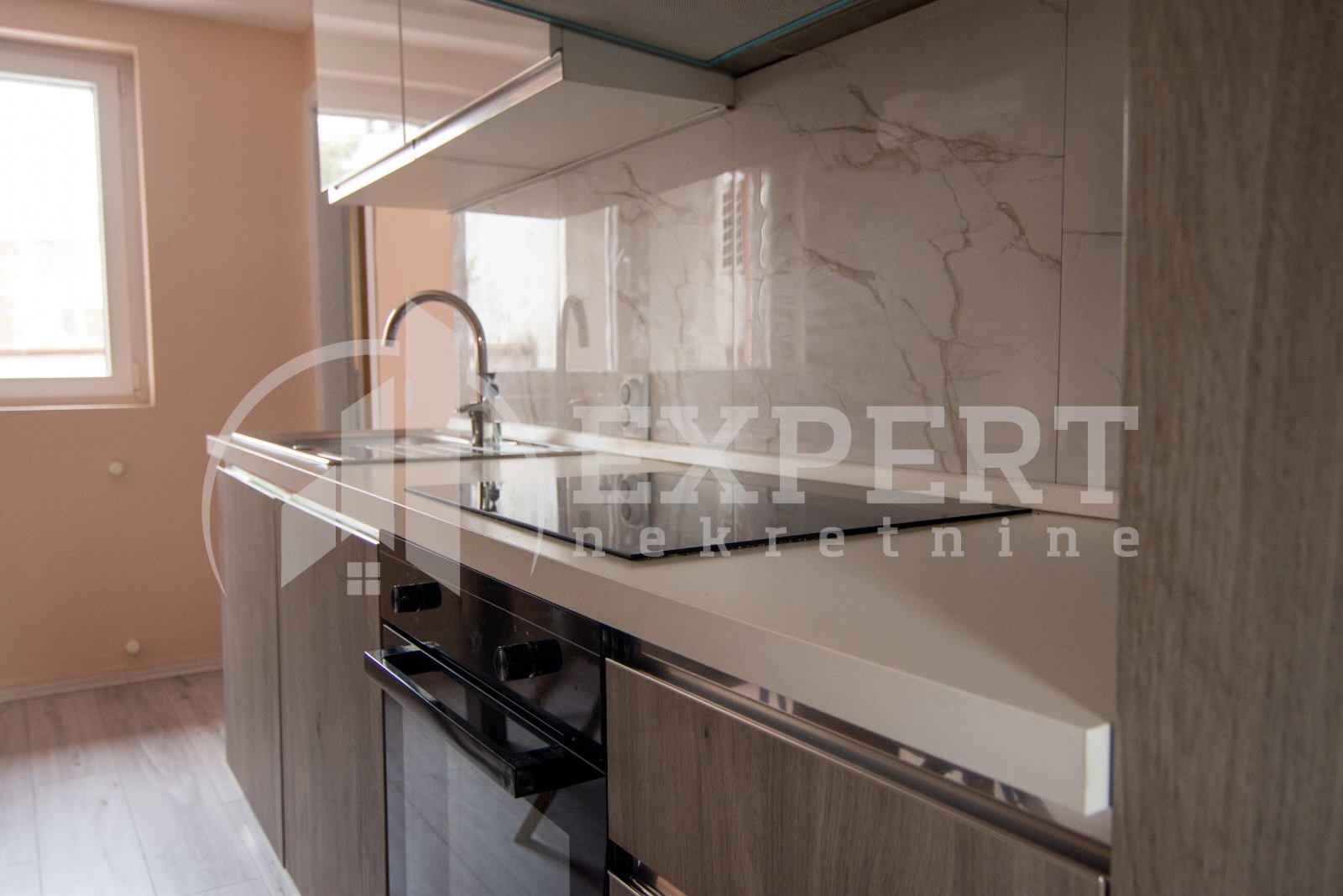 Dvosoban stan, 47 m2, Centar, Nade Tomić ID: i-02019 7