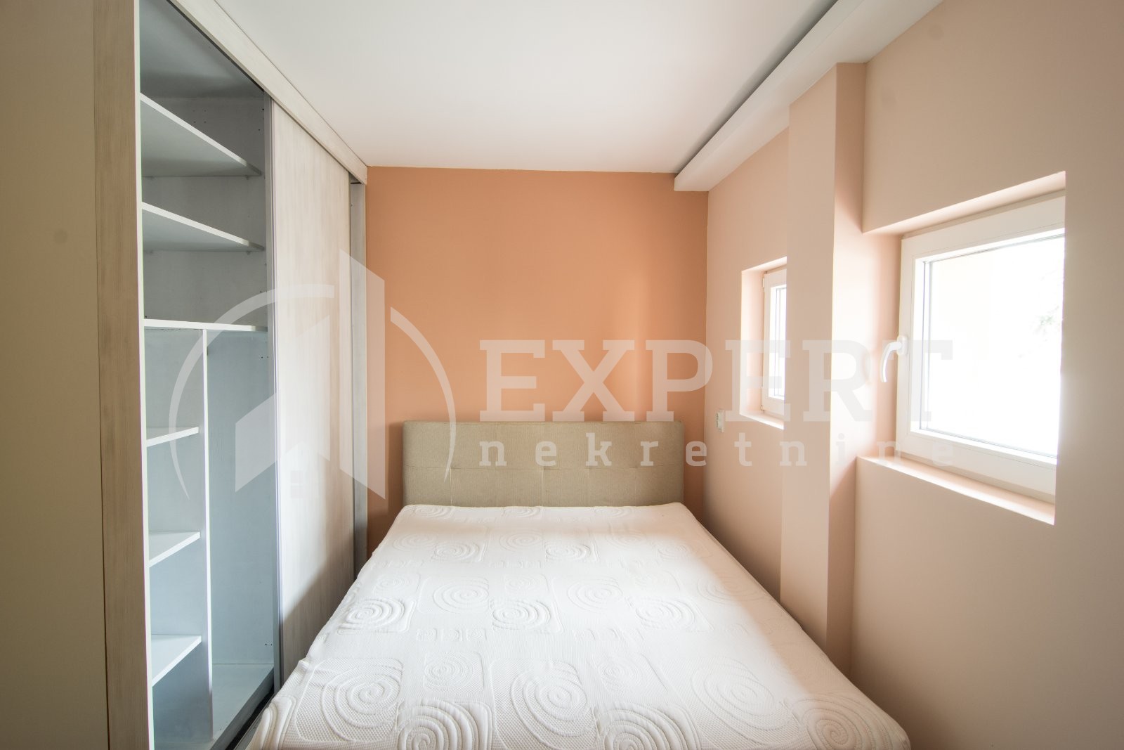 Dvosoban stan, 47 m2, Centar, Nade Tomić ID: i-02019 19