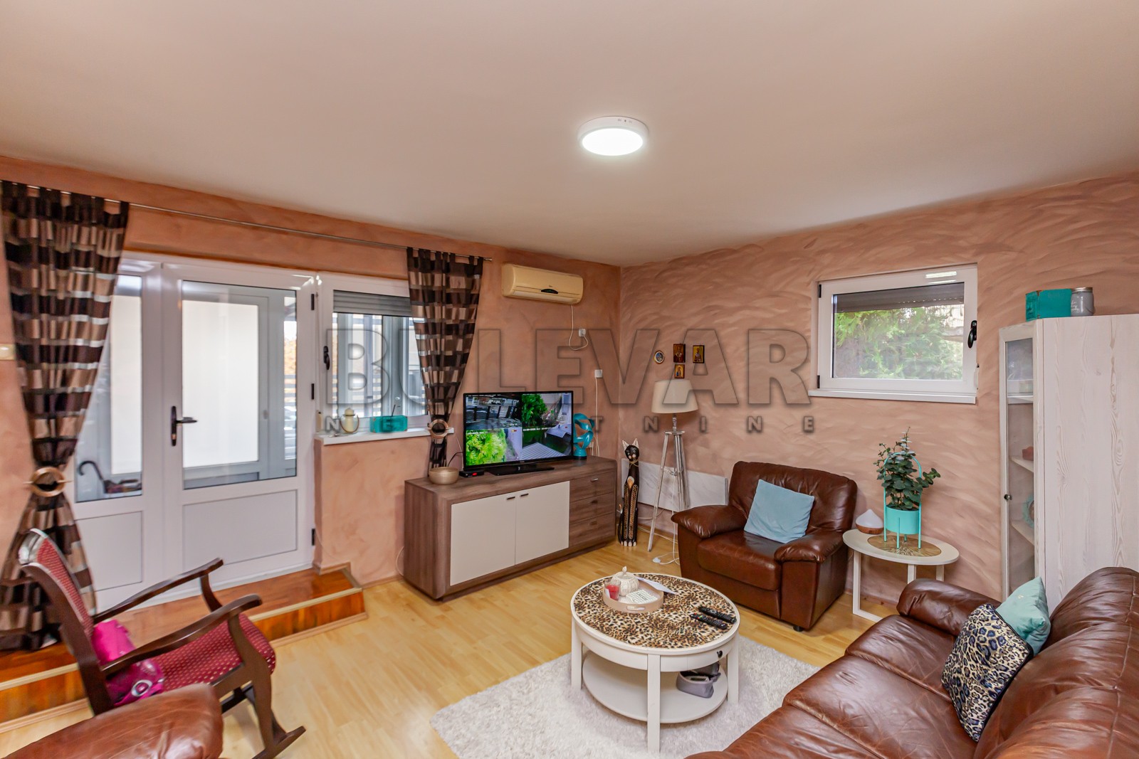 Dvosoban stan, 93 m2, Palilula, Aleksandra Petrovića ID: p-013773 2