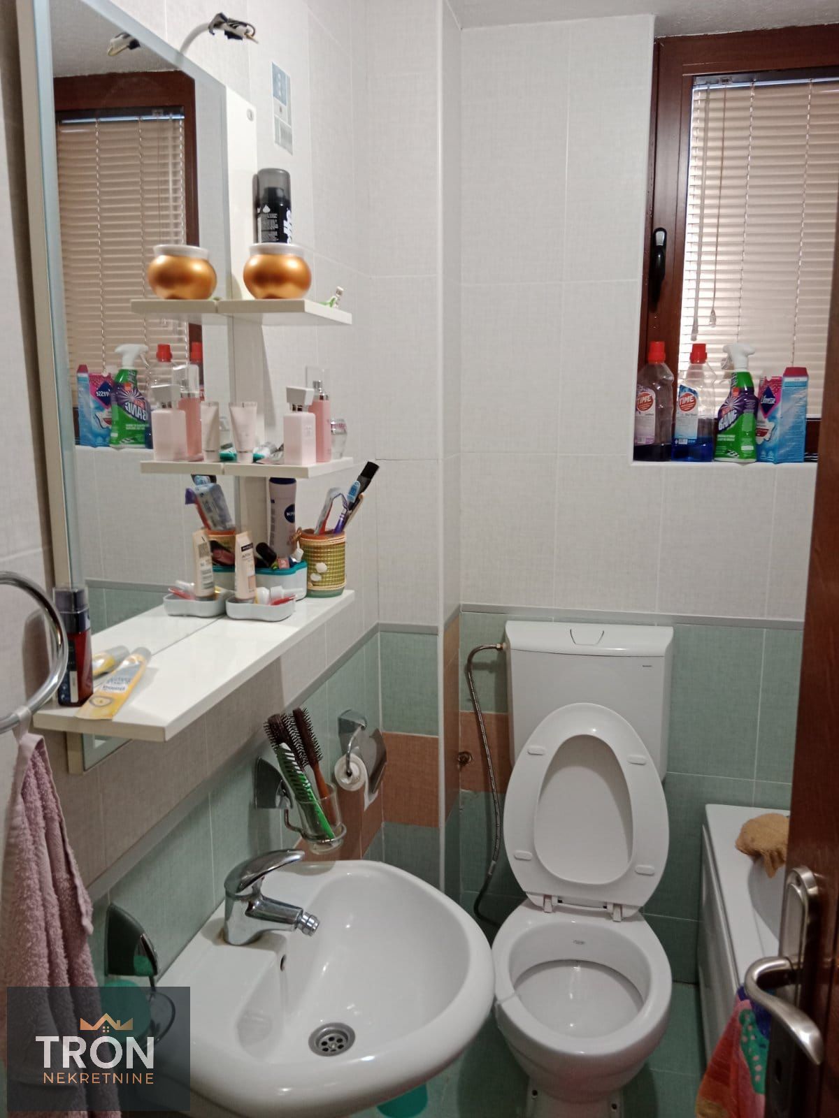 Garsonjera u parku 28m2 4