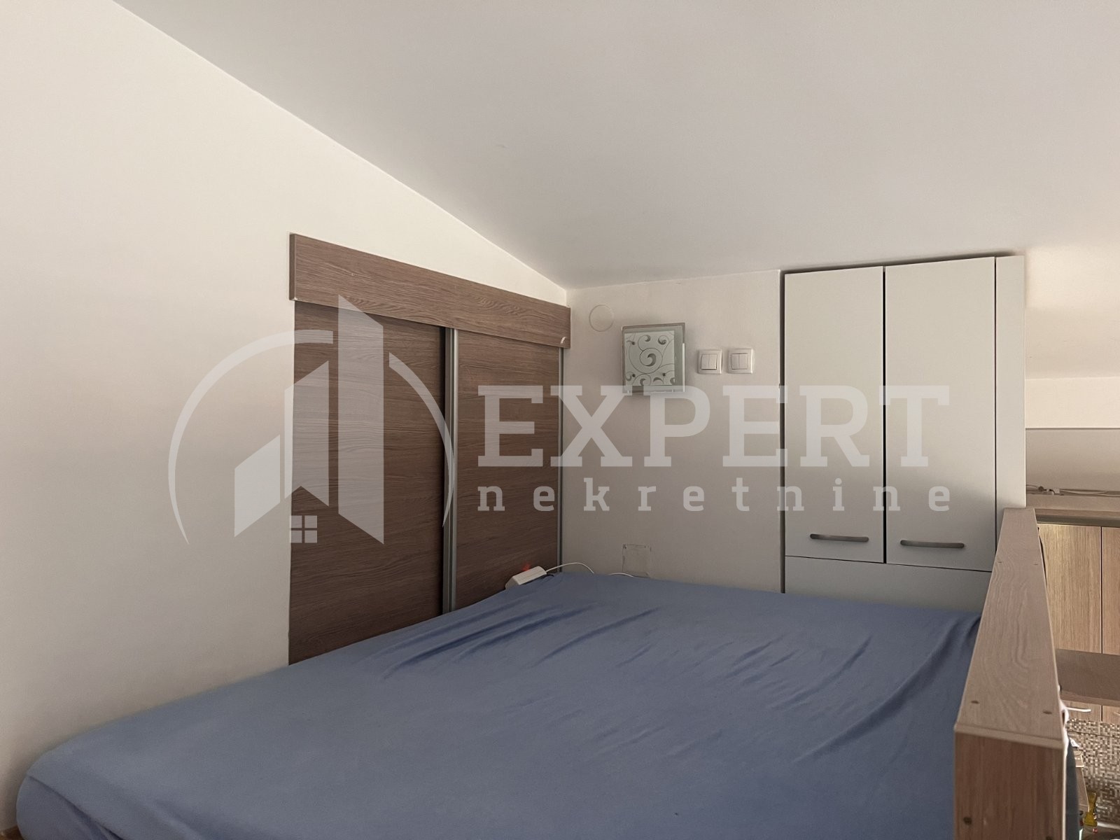 Jednosoban stan, 40 m2, Centar, Milorada Veljkovića Špaje ID: i-09449 5