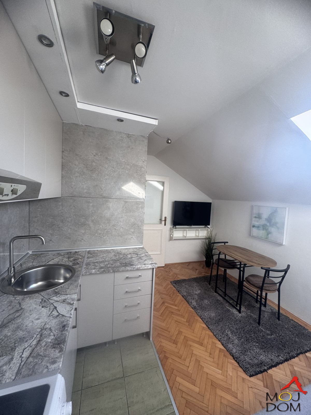 Stan,NOVI SAD,CENTAR,kv: 29, € 99900, ID: 1030263 7