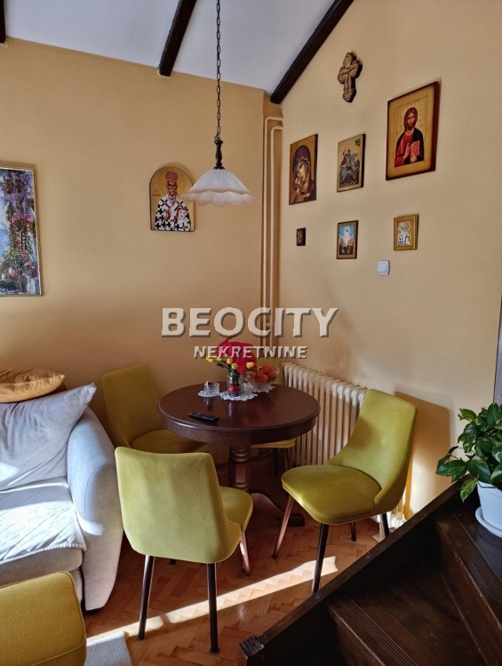 Trosoban stan, 83 m2, Rakovica ID: 116896 1