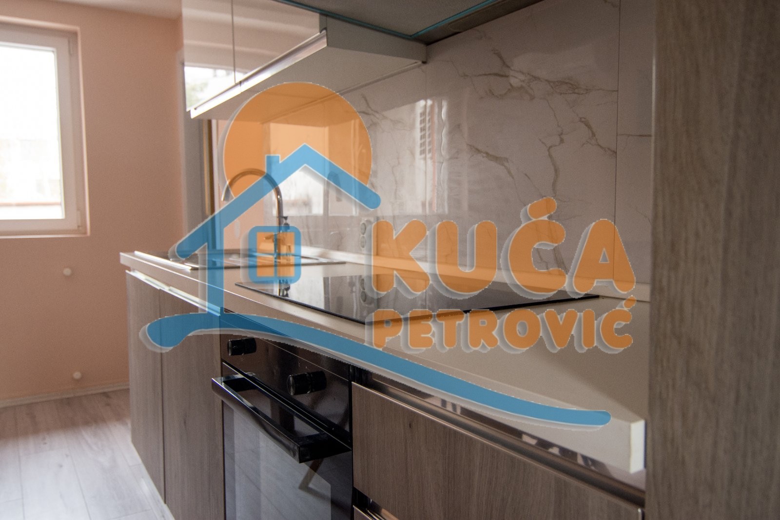 Dvosoban stan, 47 m2, Centar, Nade Tomić ID: i-02019 7