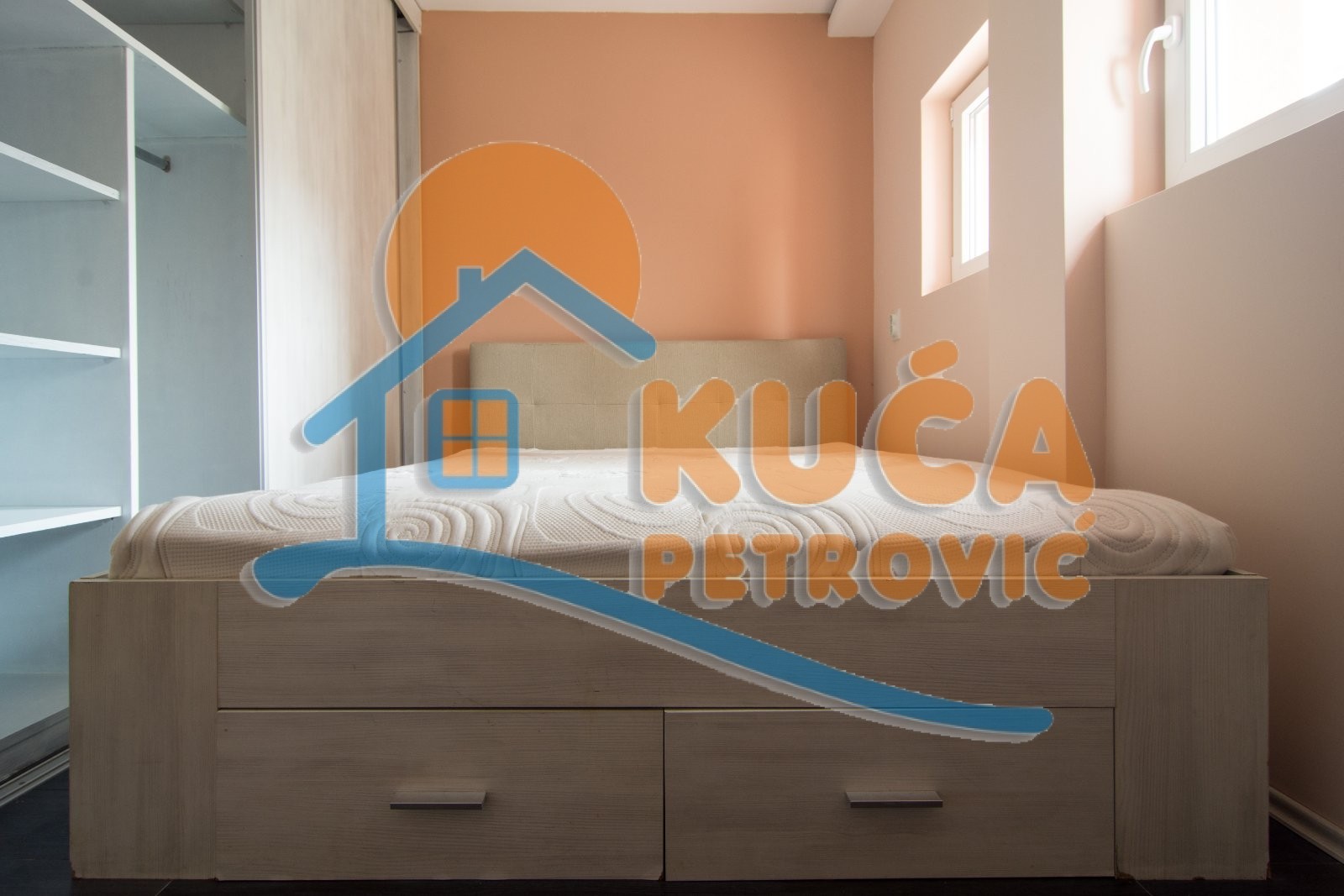 Dvosoban stan, 47 m2, Centar, Nade Tomić ID: i-02019 20