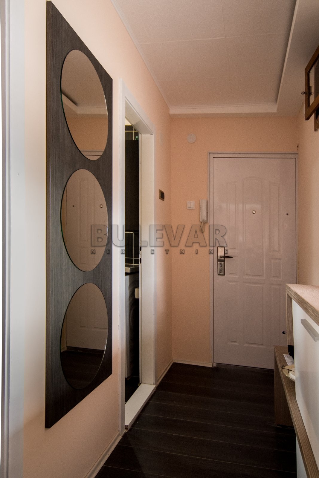 Dvosoban stan, 47 m2, Centar, Nade Tomić ID: i-02019 17