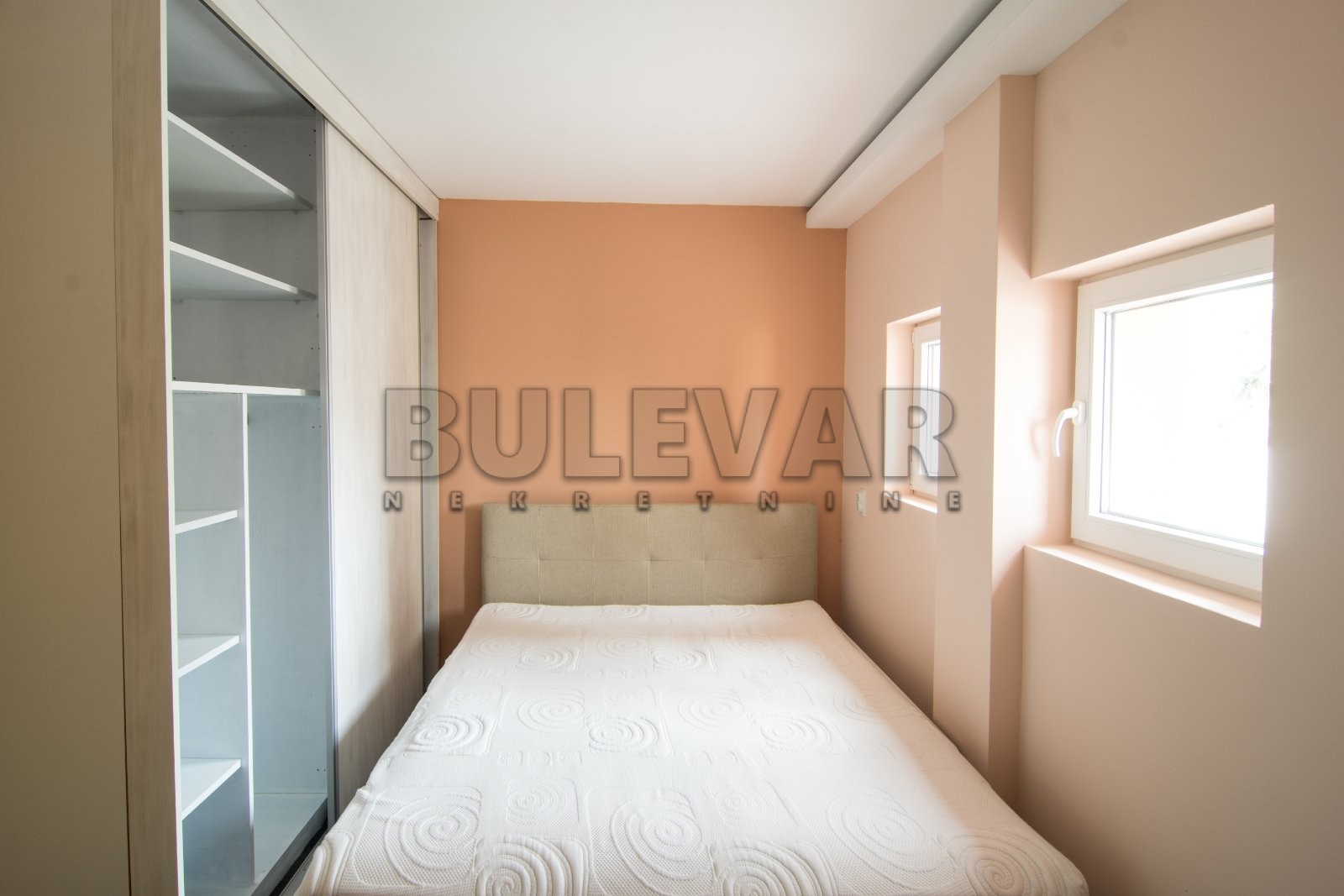 Dvosoban stan, 47 m2, Centar, Nade Tomić ID: i-02019 19