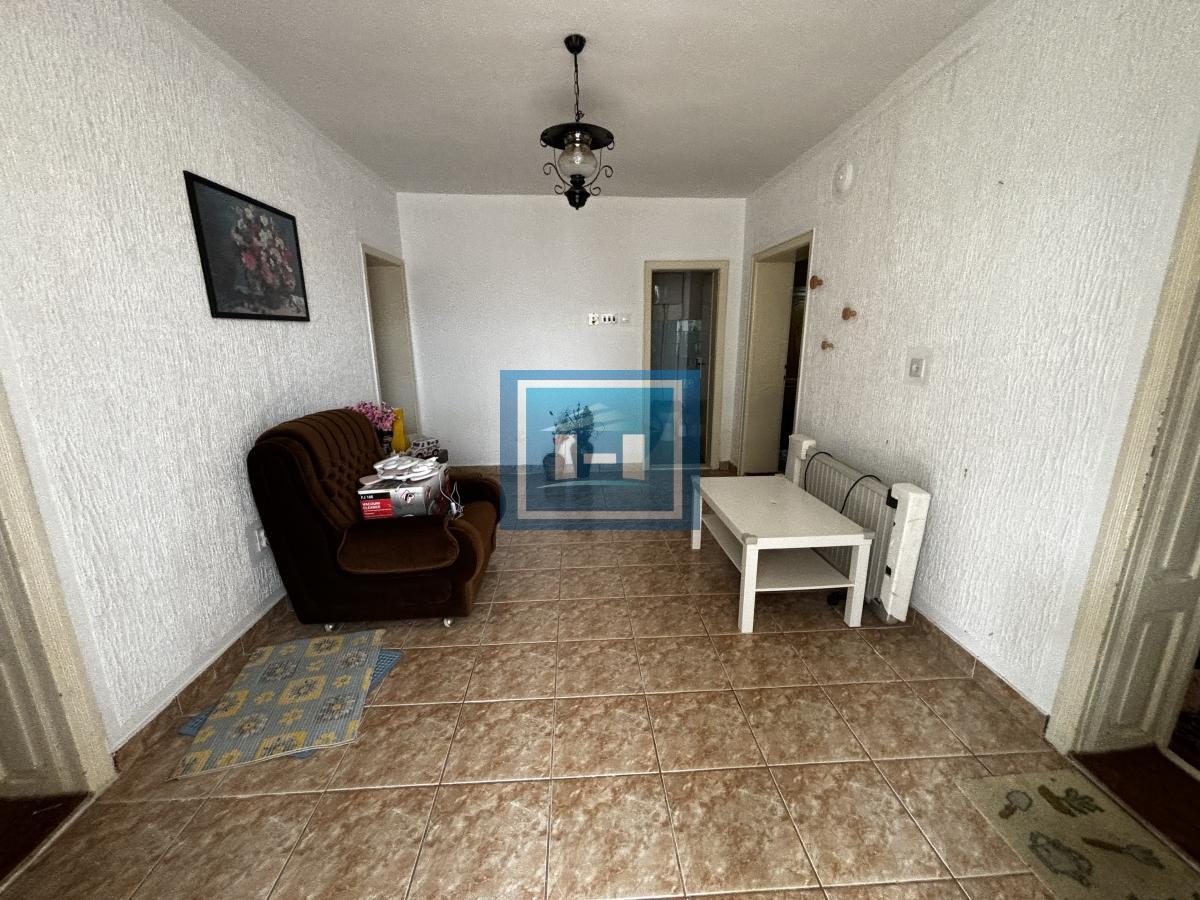 Kompletno seosko domaćinstvo na 7 km od Jagodine 14