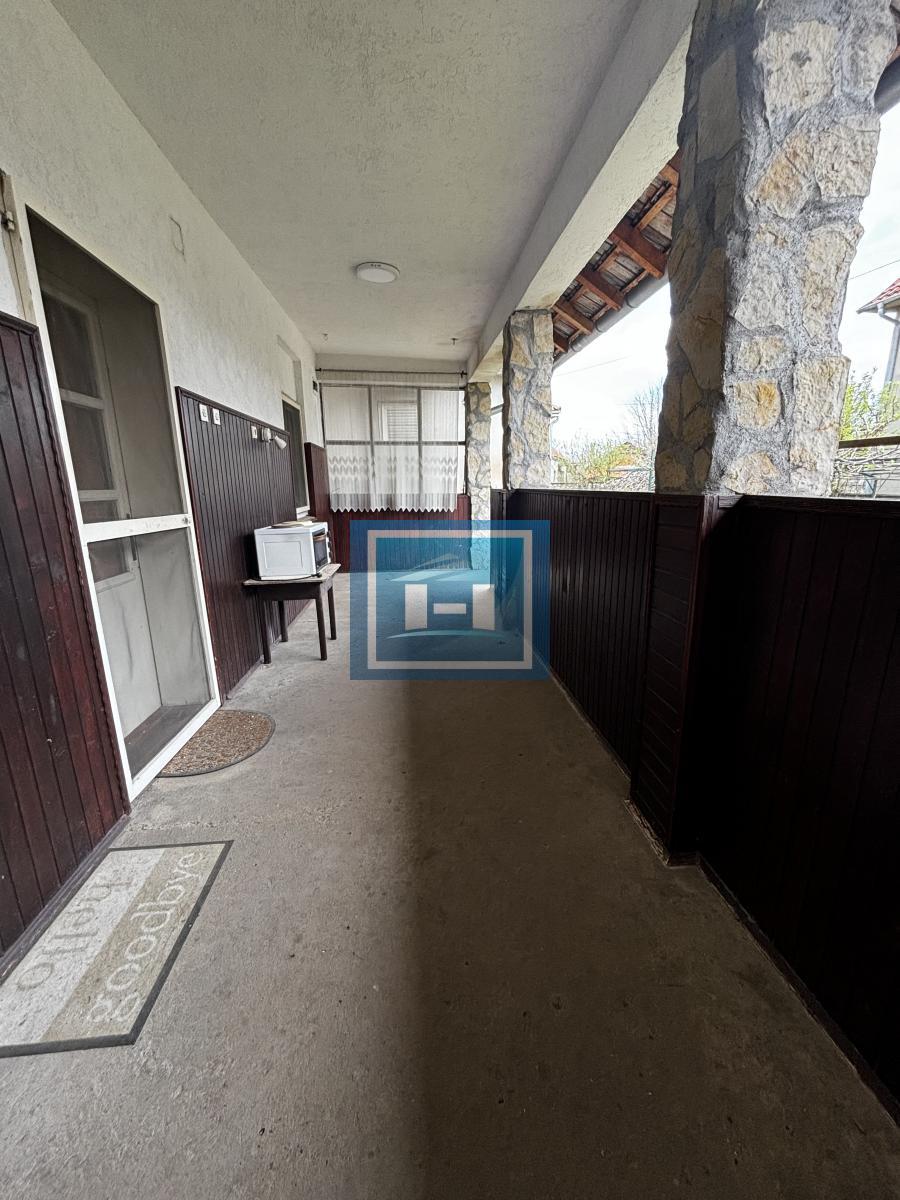 Kompletno seosko domaćinstvo na 7 km od Jagodine 20