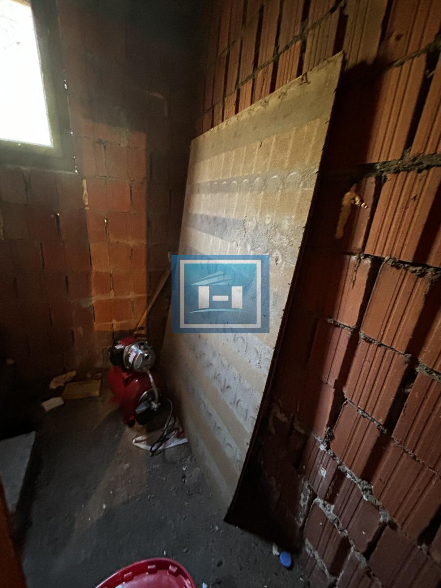 Povoljna kuća u selu Miloševo 5