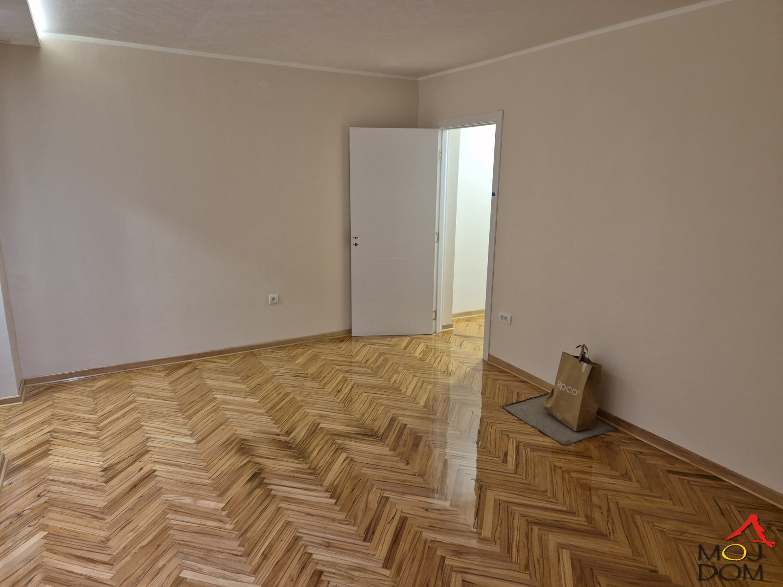 Stan,NOVI SAD,SATELIT,kv: 48, € 123600, ID: 1030154 7