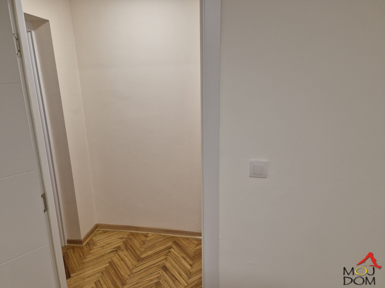 Stan,NOVI SAD,SATELIT,kv: 48, € 123600, ID: 1030154 5