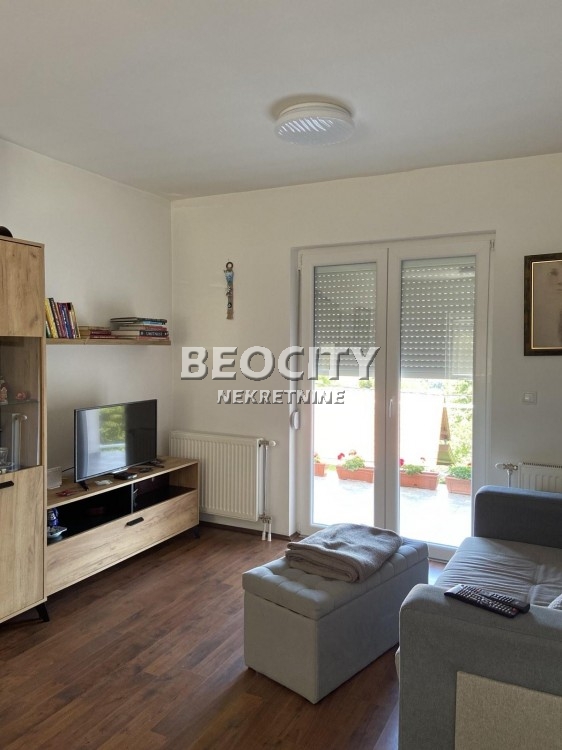 Trosobna kuća, 151 m2 ID: 117800 3