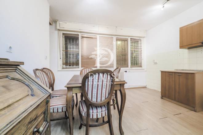 Prodajemo 3 0 stan na Dorćolu  sa garažnim  98m2 2