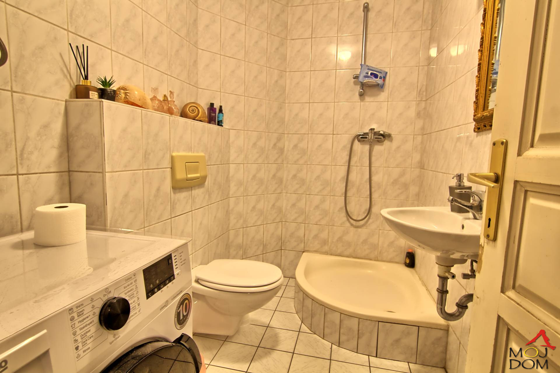 Stan,NOVI SAD,BULEVAR,kv: 125, € 295600, ID: 1030236 17