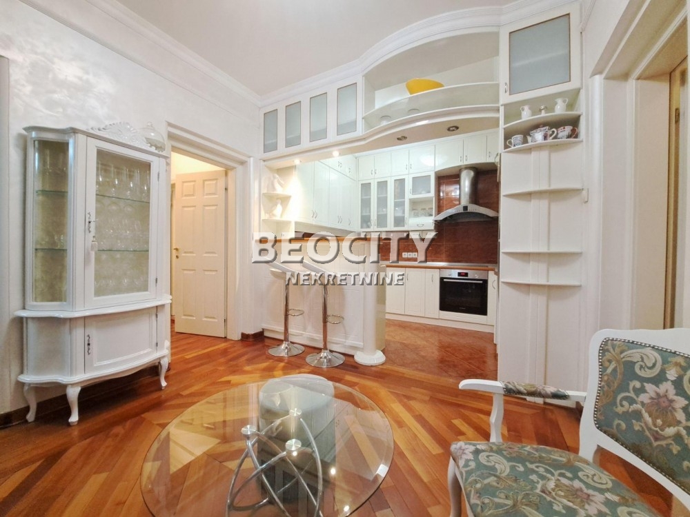 Trosoban stan, 110 m2, Slavija ID: 117799 13