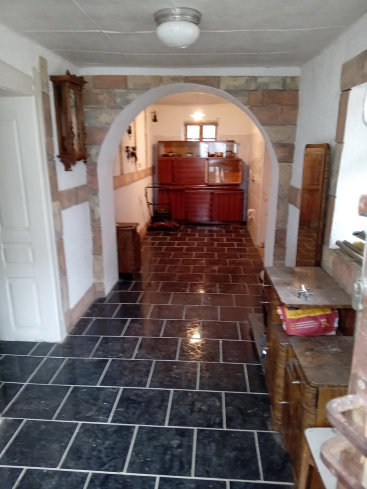 Prodajem kucu Rabe Novi Knezevac 2