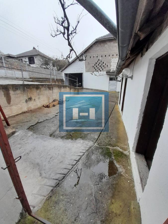 Kuća na prodaju-okolina Rtnja 69