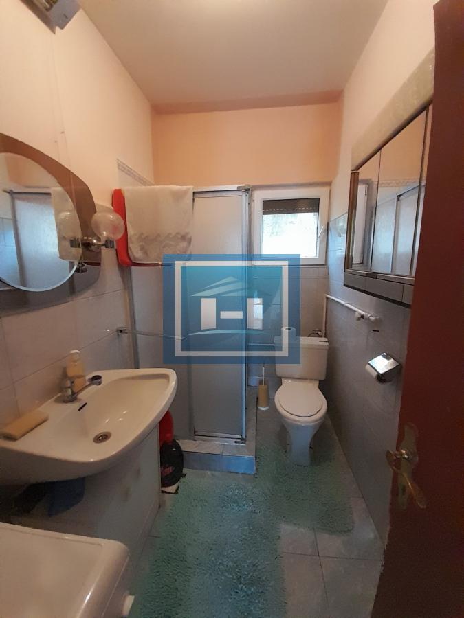 Kuća na prodaju-okolina Rtnja 32