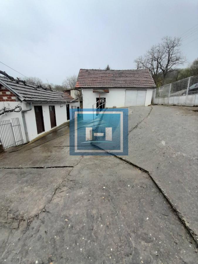 Kuća na prodaju-okolina Rtnja 71