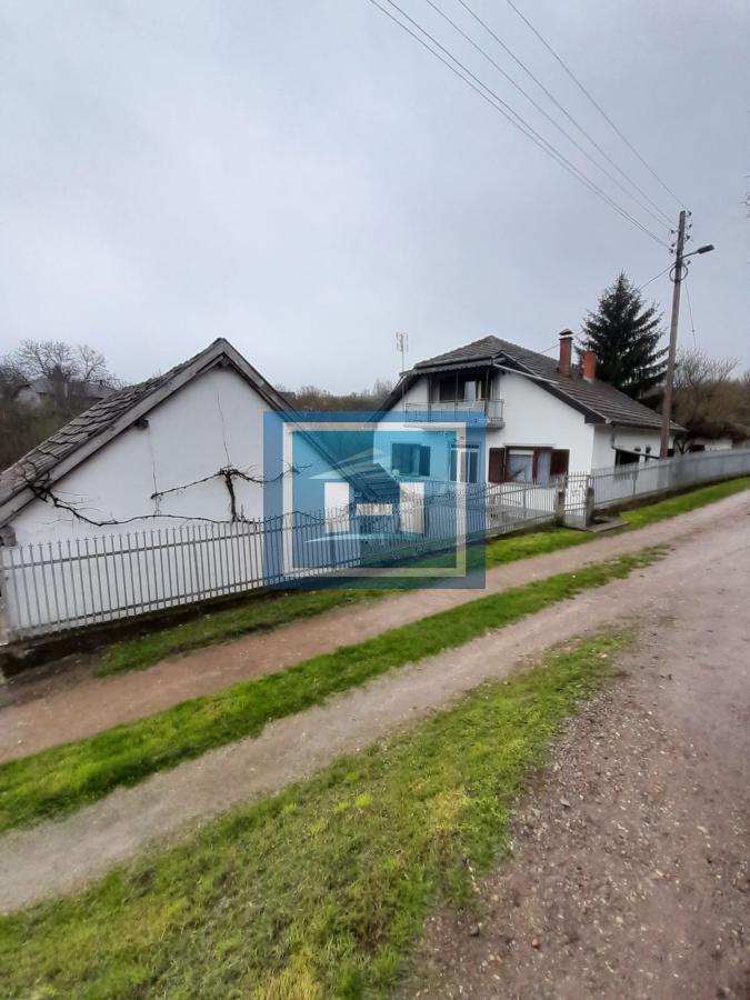 Kuća na prodaju-okolina Rtnja 73