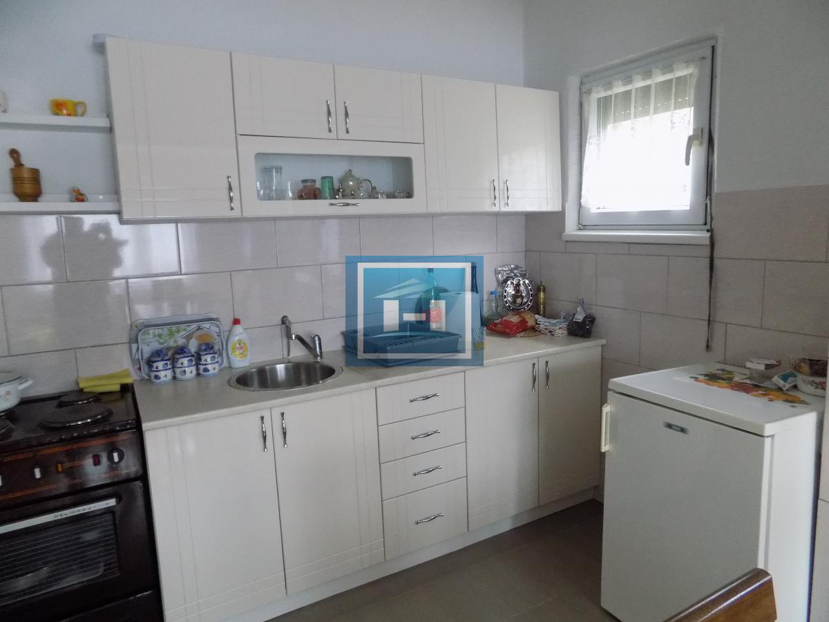 Kuća na prodaju-okolina Rtnja 11