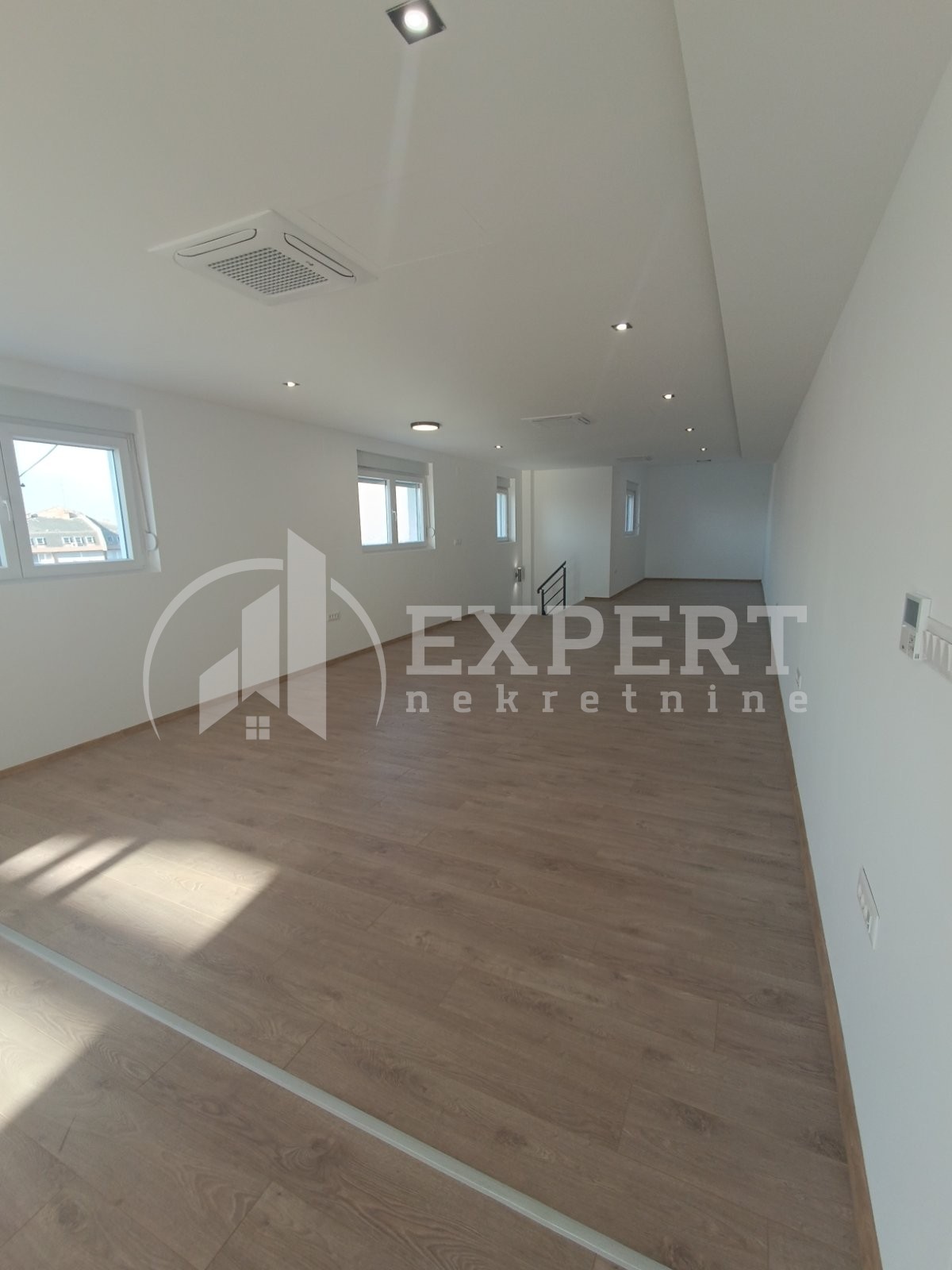 Lokal, 229 m2, Centar, Nade Tomić ID: i-013058 13