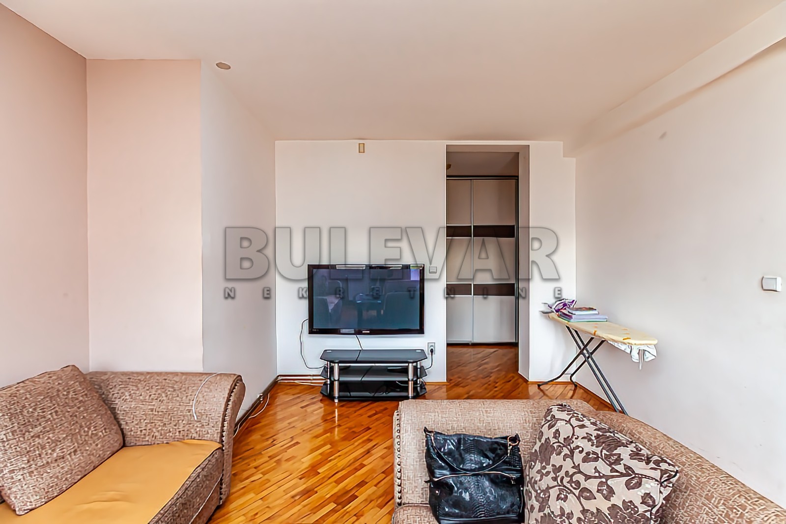 četvorosoban stan, 95 m2, Park Svetog Save, Narodnih heroja ID: p-013805 5