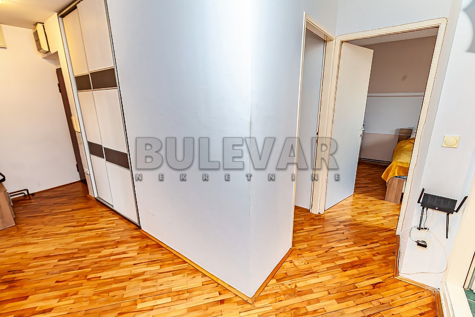 četvorosoban stan, 95 m2, Park Svetog Save, Narodnih heroja ID: p-013805 13