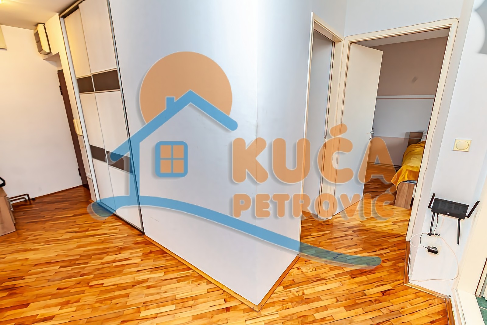 četvorosoban stan, 95 m2, Park Svetog Save, Narodnih heroja ID: p-013805 13